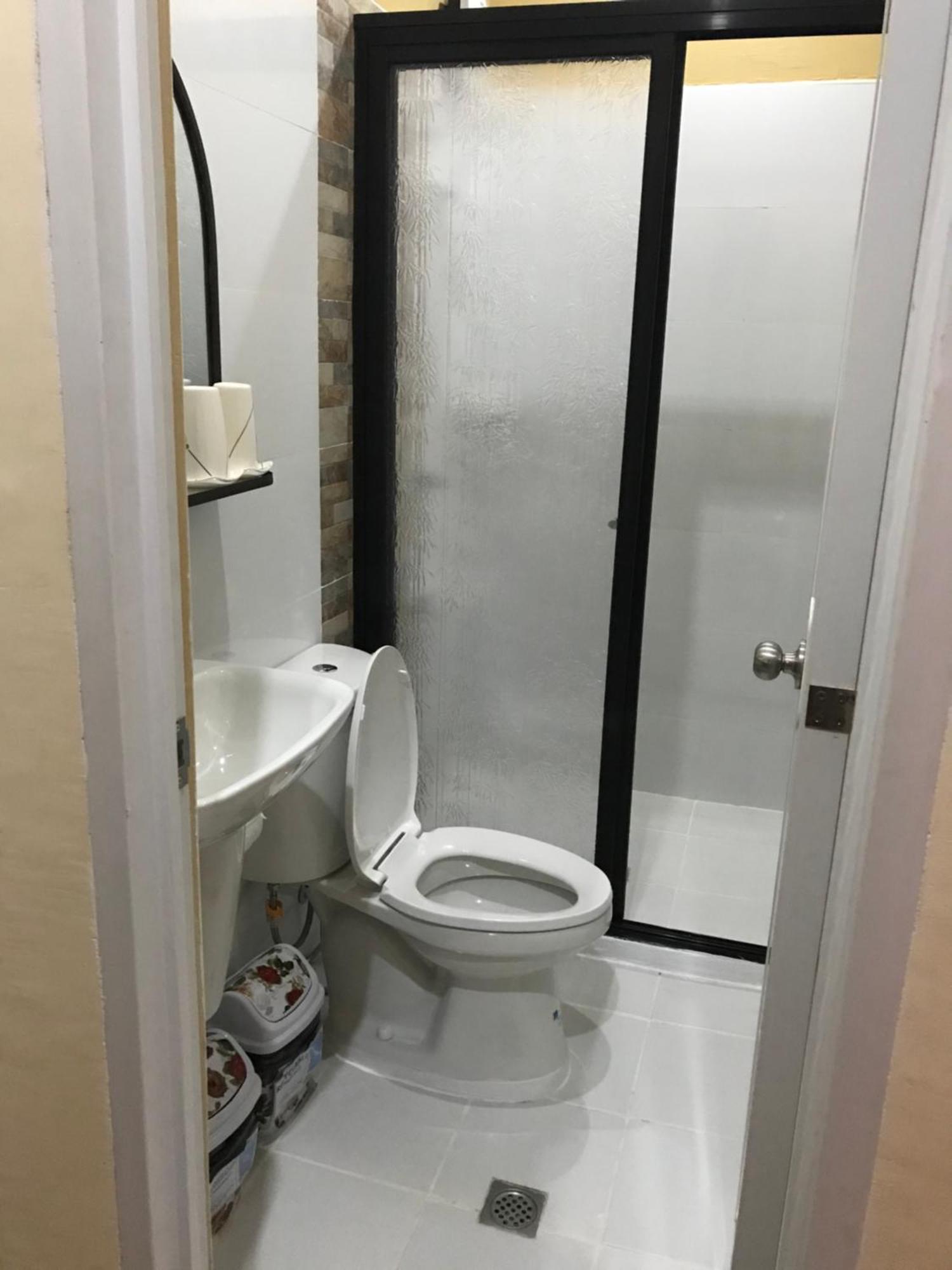 Charos Dormitel Hotel Dumaguete City Luaran gambar
