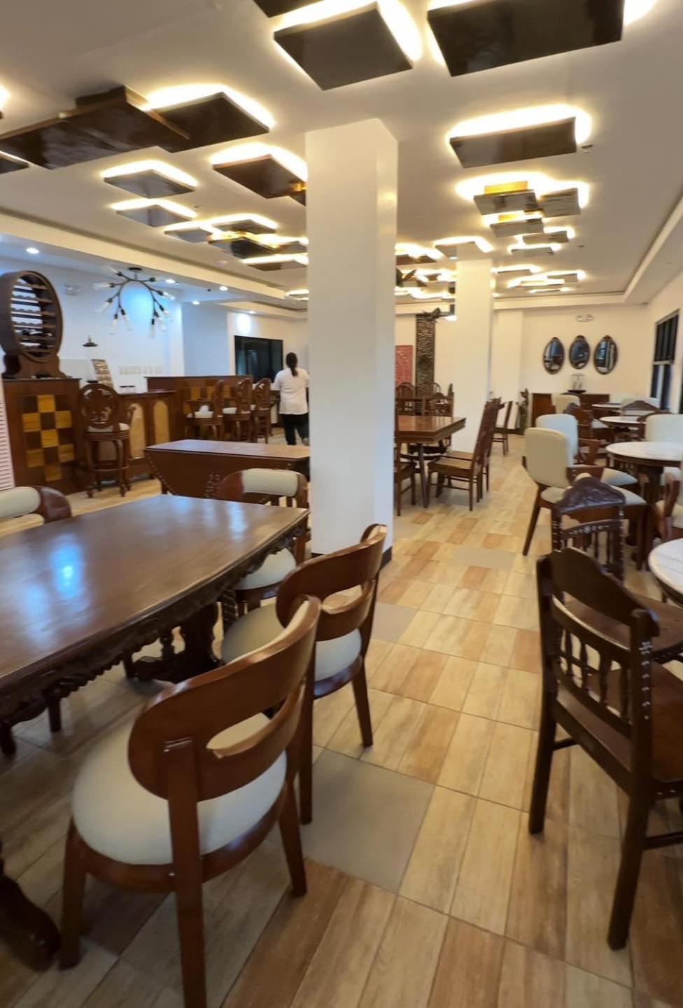 Charos Dormitel Hotel Dumaguete City Luaran gambar
